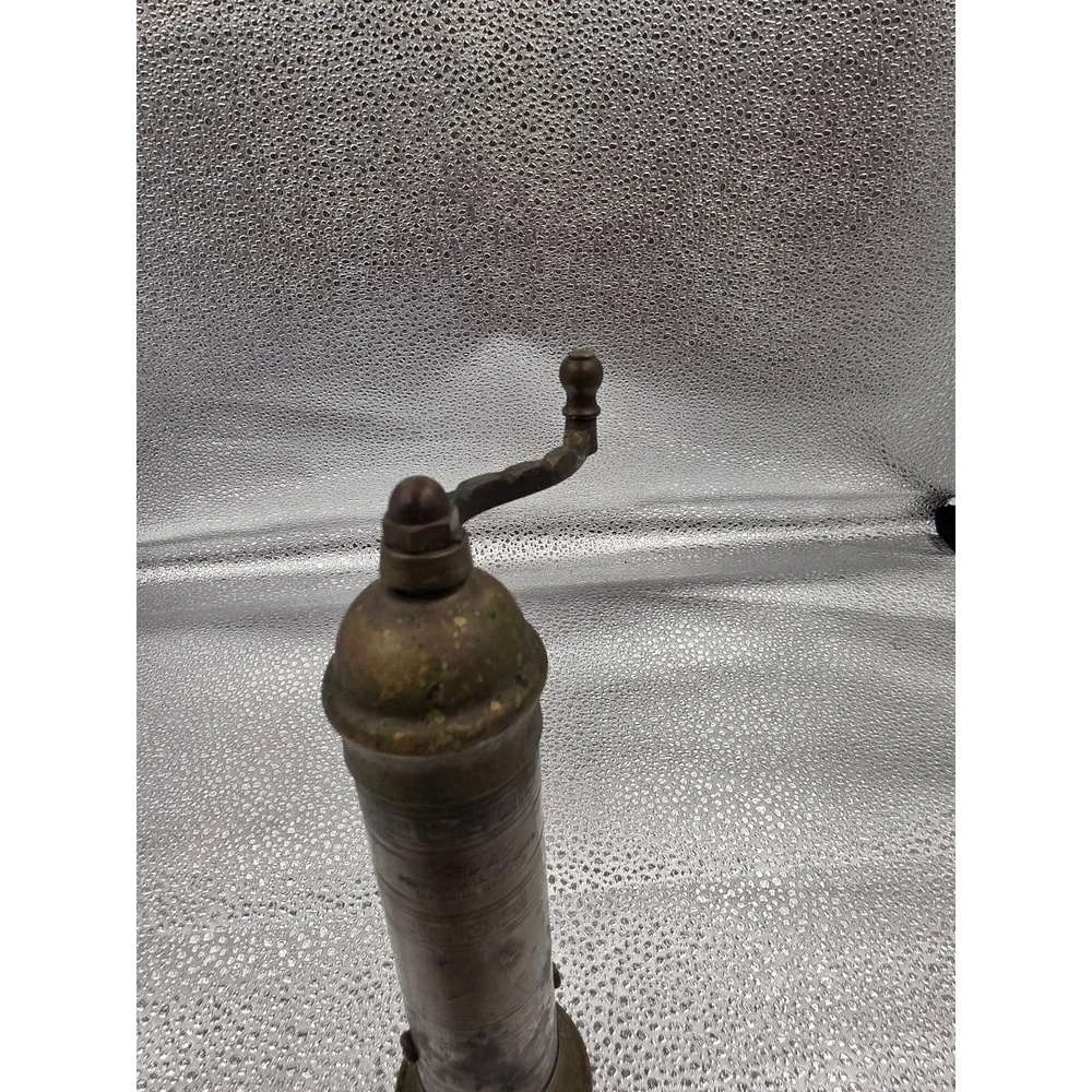 Vintage Atlas Brass Pepper Mill Grinder Made in Greece Hand Crank 8.5 Inch O1